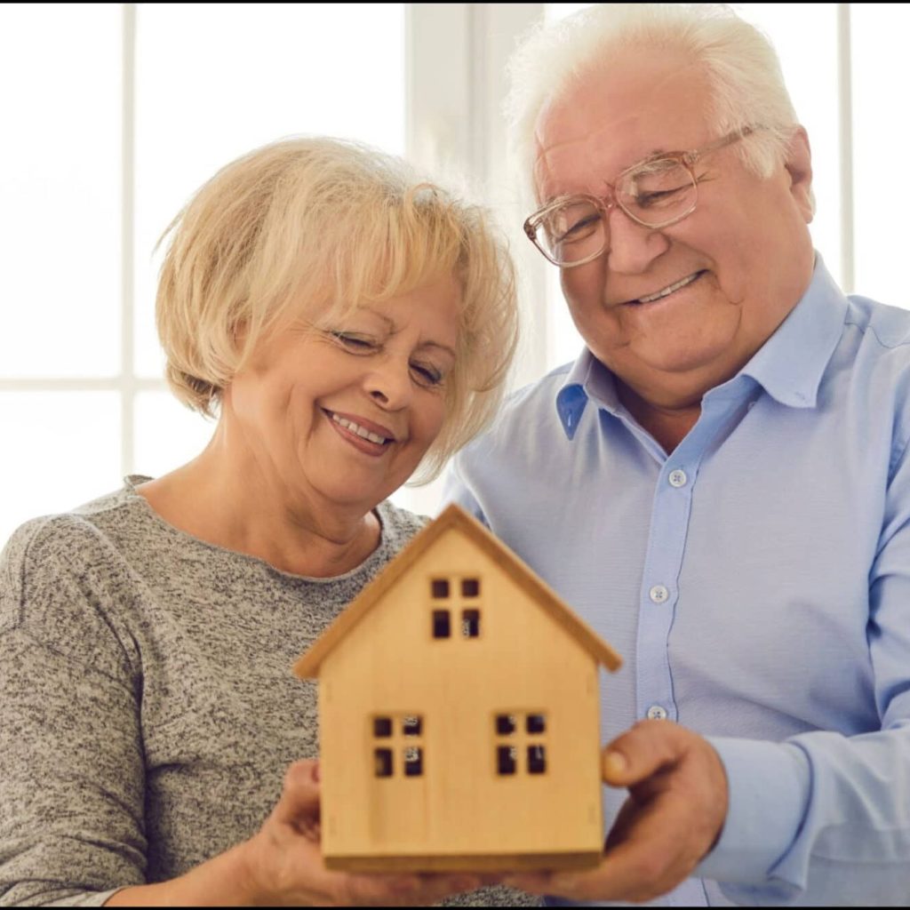 Exploring Best Alternatives to Traditional Retirement Homes: Making the Right Move