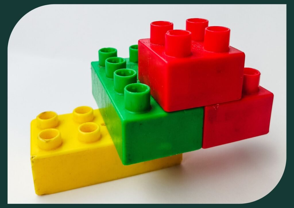 Think of molecules as LEGO bricks. Click chemistry seamlessly links diverse molecules like LEGO bricks, forming complex structures.