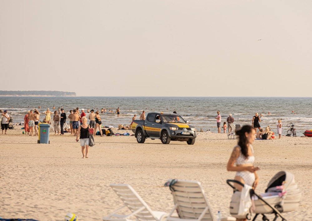 An image of tourists while on senior travels to Liepāja.